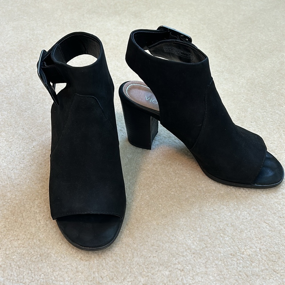 Vionic Bootie Sandal - Picture 6 of 7